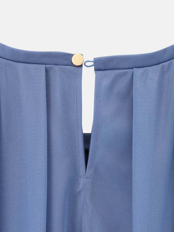 チュールドッキングプルオーバー