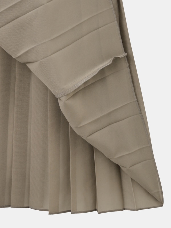 プリーツドッキングジャージワンピース（半袖）