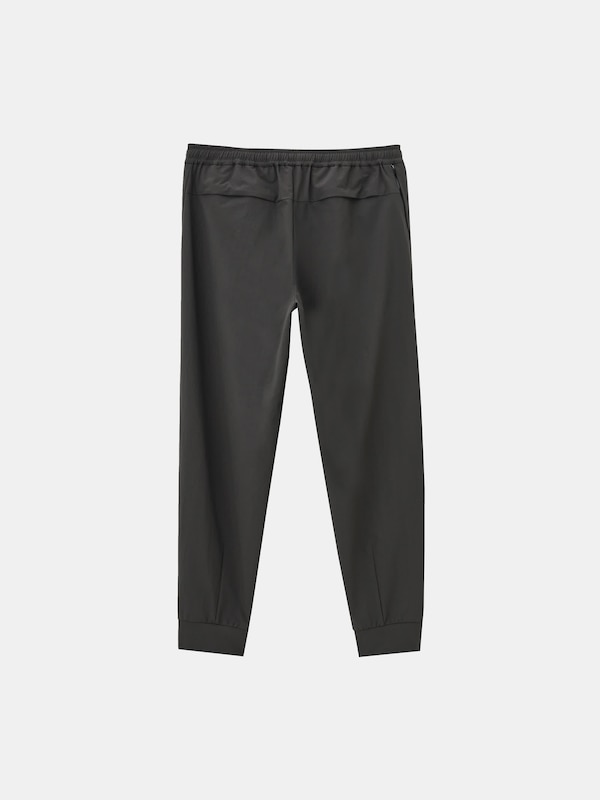 テックストレッチジョガーパンツ