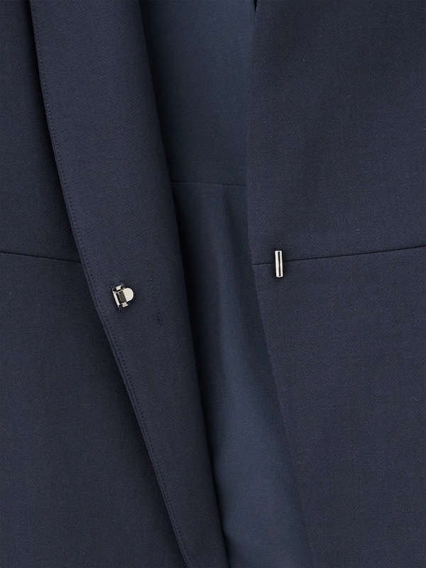 2024年モデル ウォームリザーブペプラムジャケット