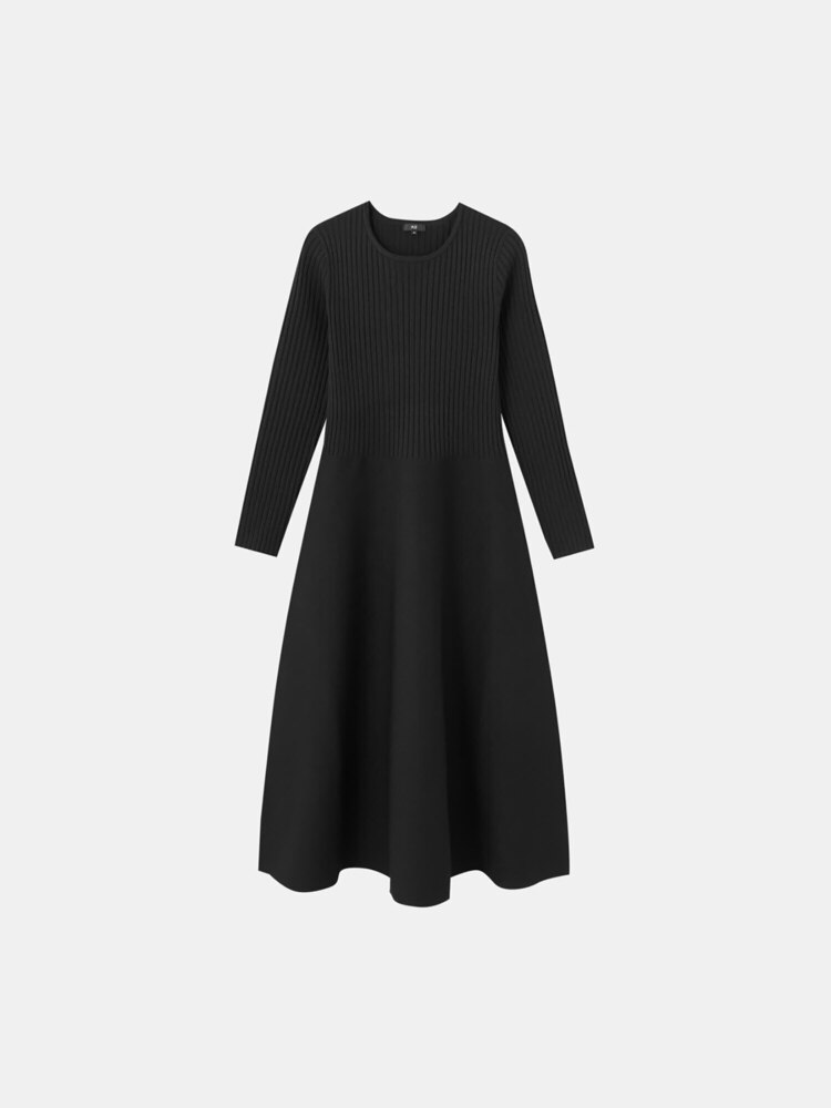 PLST(プラステ)公式 | ホールガーメント®ニットフレアワンピース  