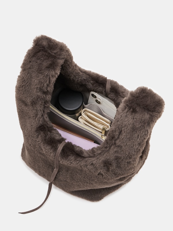 フェイクファーハンドバッグ