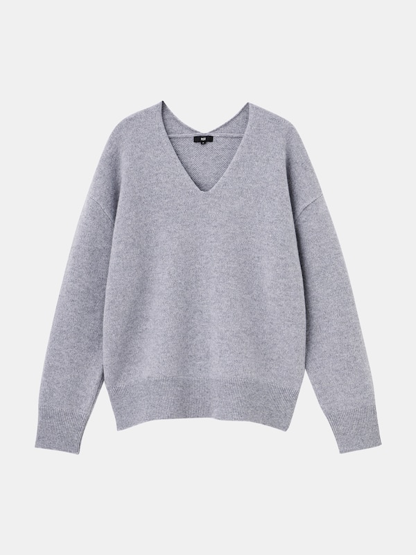 2024年モデル エクストラファインメリノウールミドルゲージVネックセーター