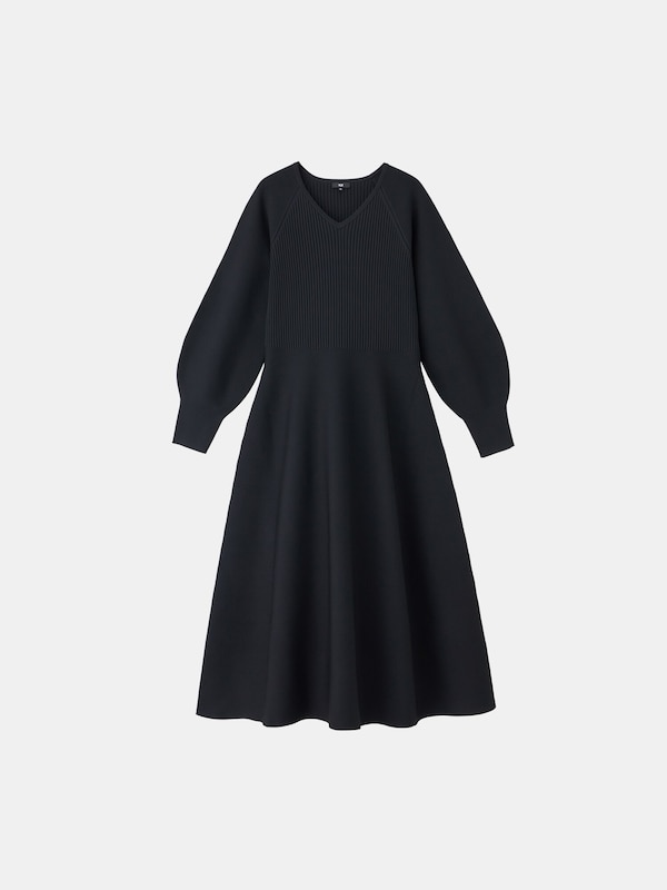 PLST(プラステ)公式 | ホールガーメント®ニットVネックフレア  