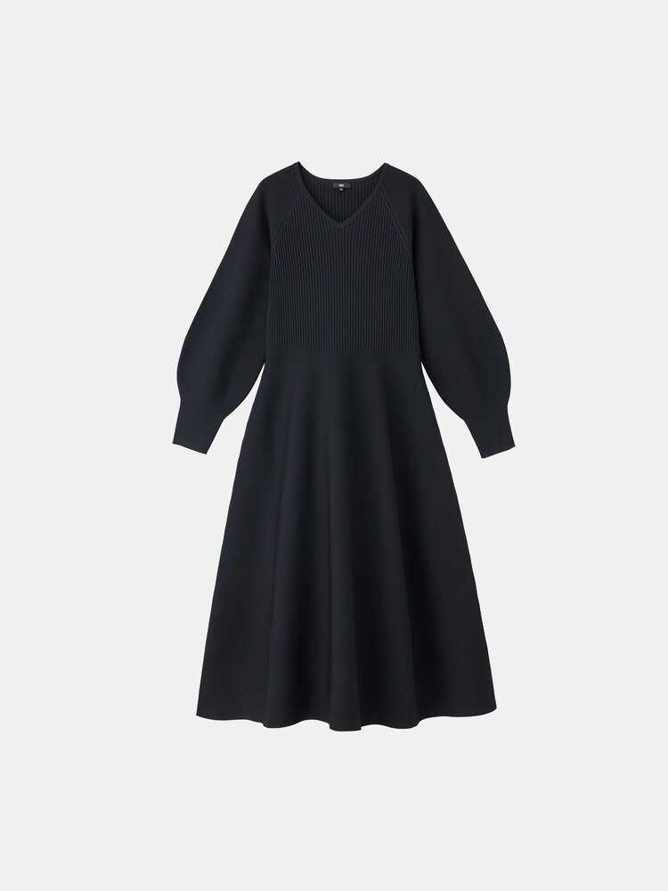 PLST(プラステ)公式 | ホールガーメント®ニットVネックフレア  