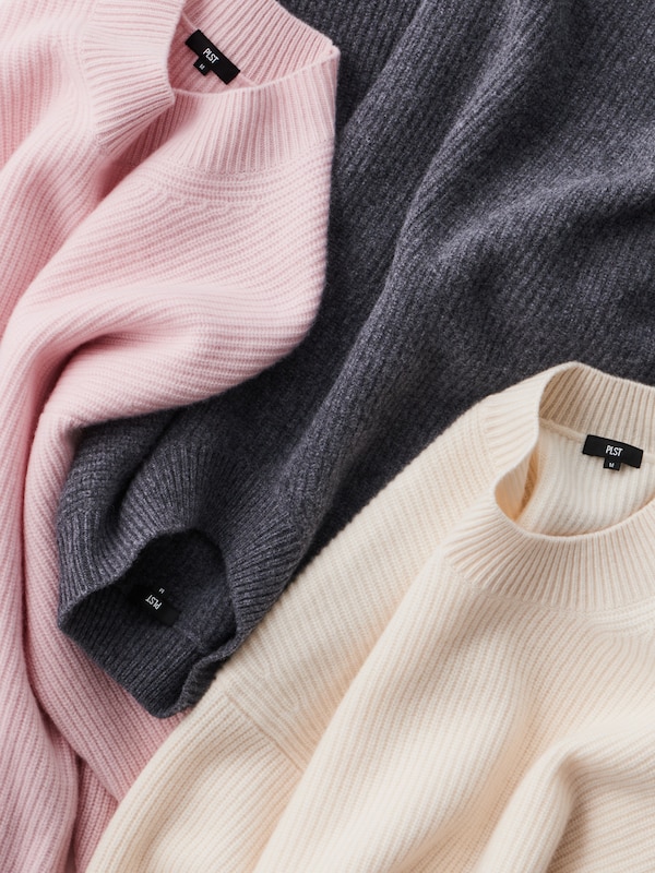 カシミヤブレンドコクーンセーター