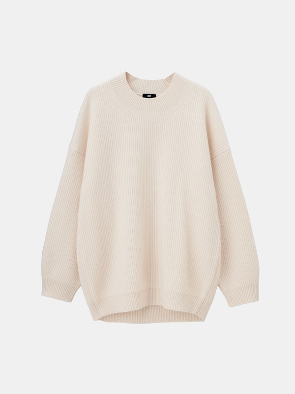 カシミヤブレンドコクーンセーター