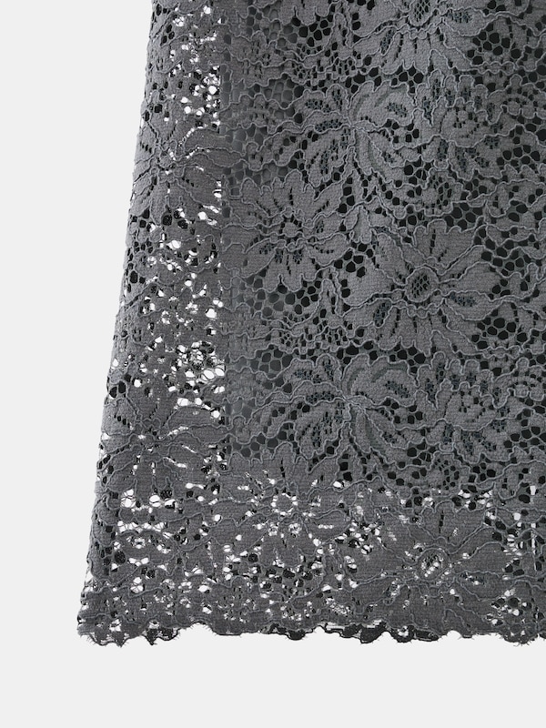 ボタニカルレーススカート