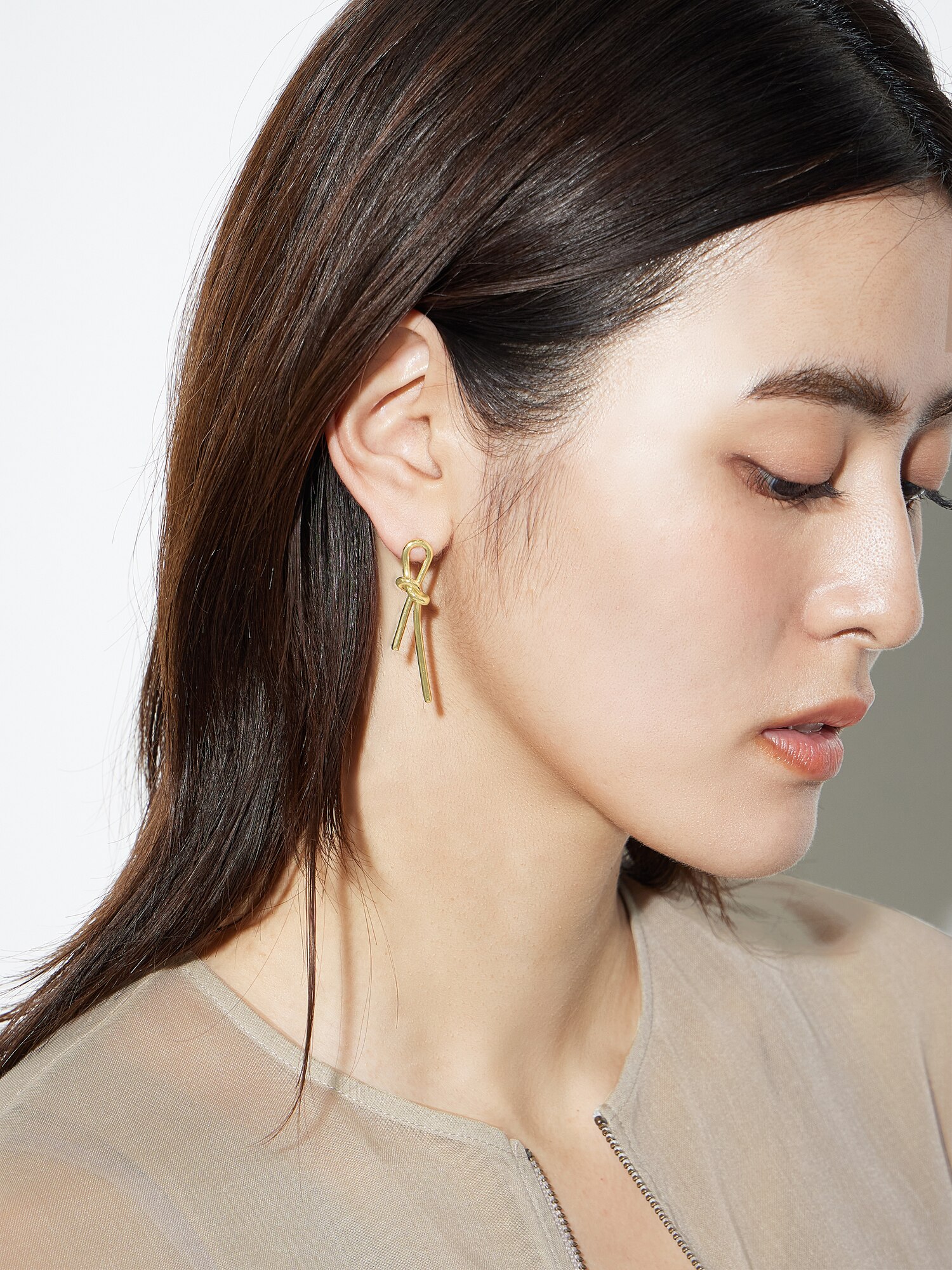 PLST(プラステ)公式 | ロングノットピアス