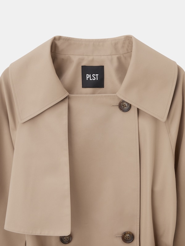 リラクシーショートトレンチコート