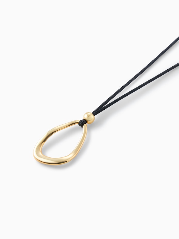 メタルモチーフコードネックレス