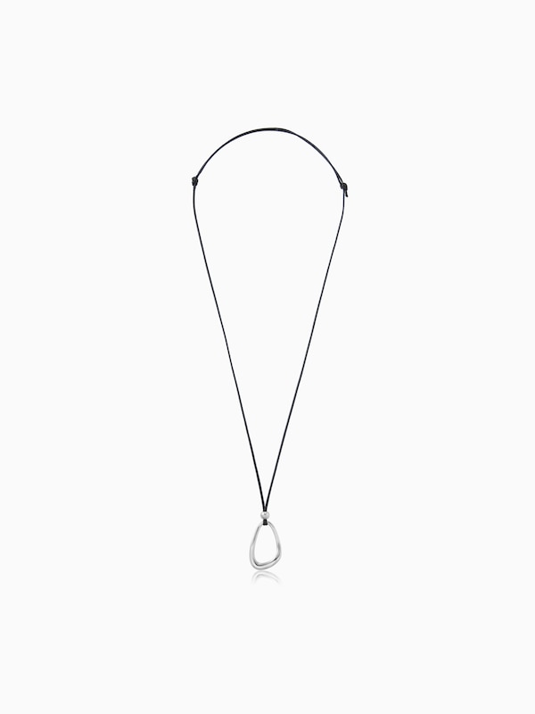 メタルモチーフコードネックレス