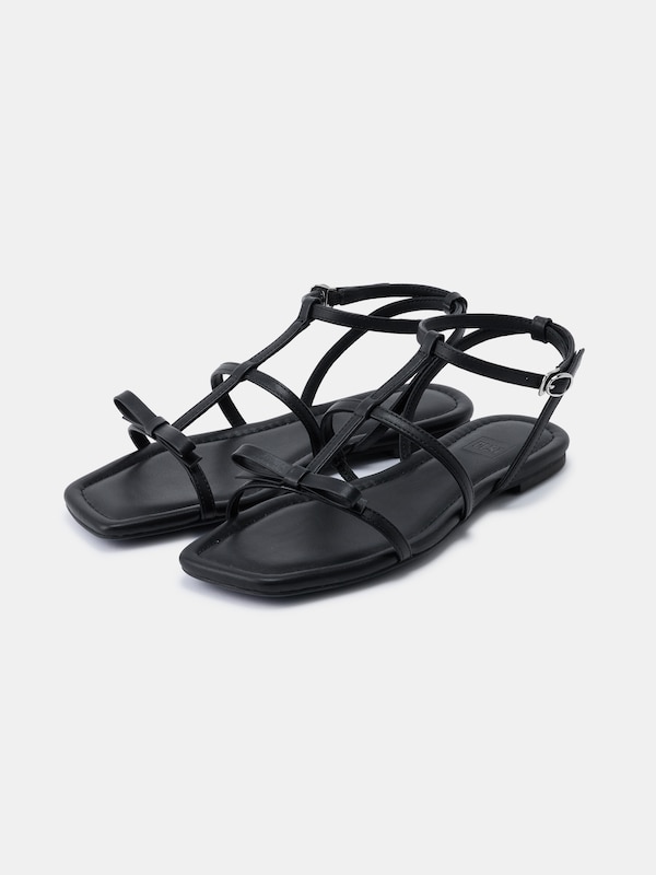 ナローストラップリボンサンダル