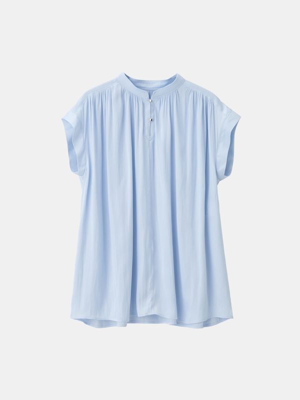 ライトサテンメタルボタンブラウス