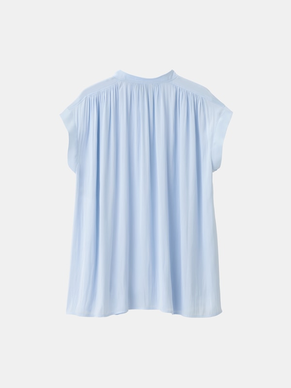 ライトサテンメタルボタンブラウス