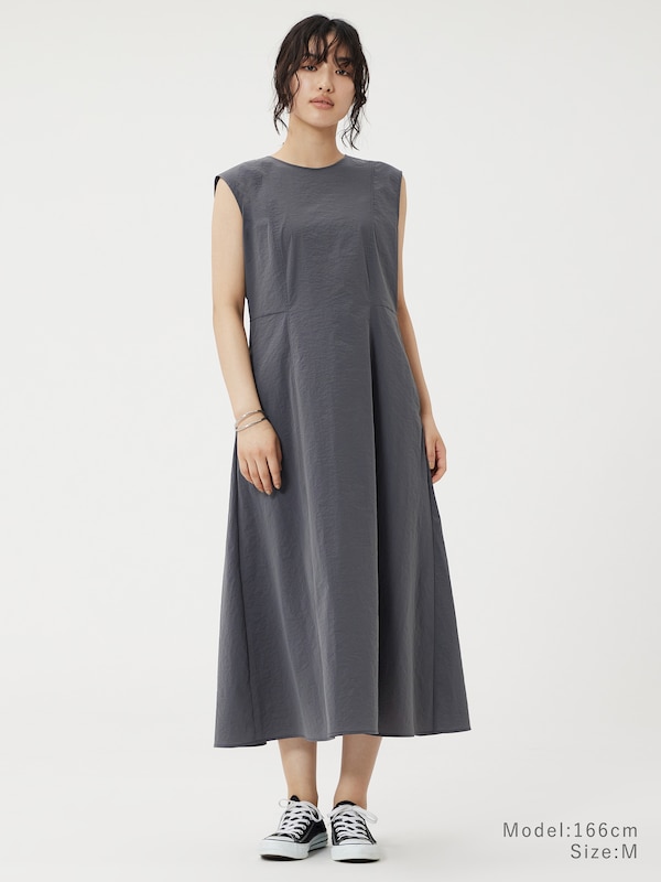 ハイストレッチナイロンフレアワンピース