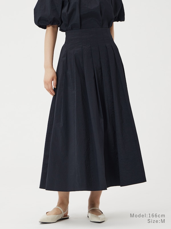 ハイストレッチナイロンタックフレアスカート