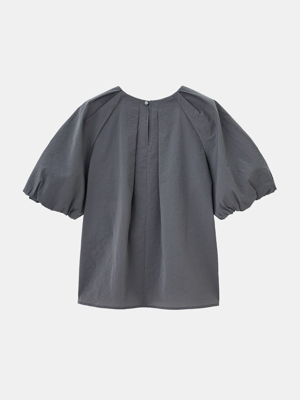 ハイストレッチナイロンパフスリーブブラウス