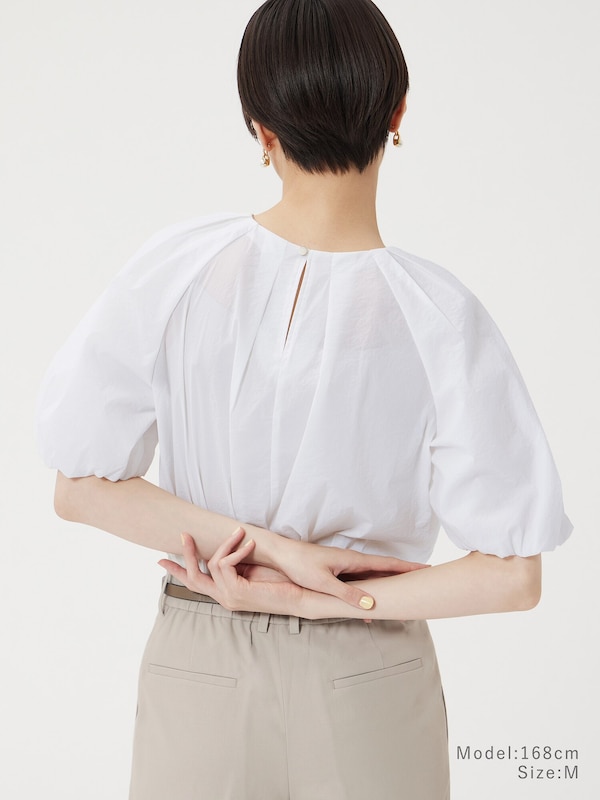 ハイストレッチナイロンパフスリーブブラウス