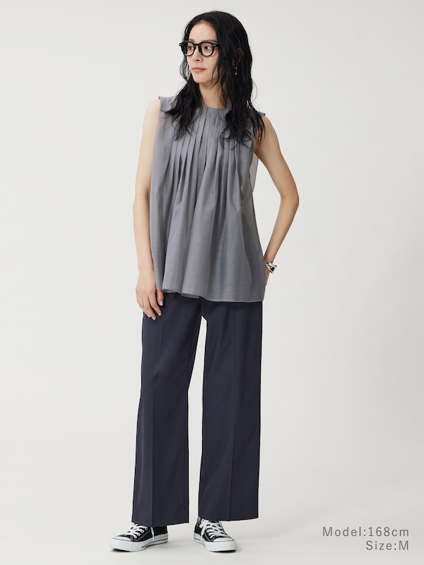 シアープリーツノースリーブブラウス