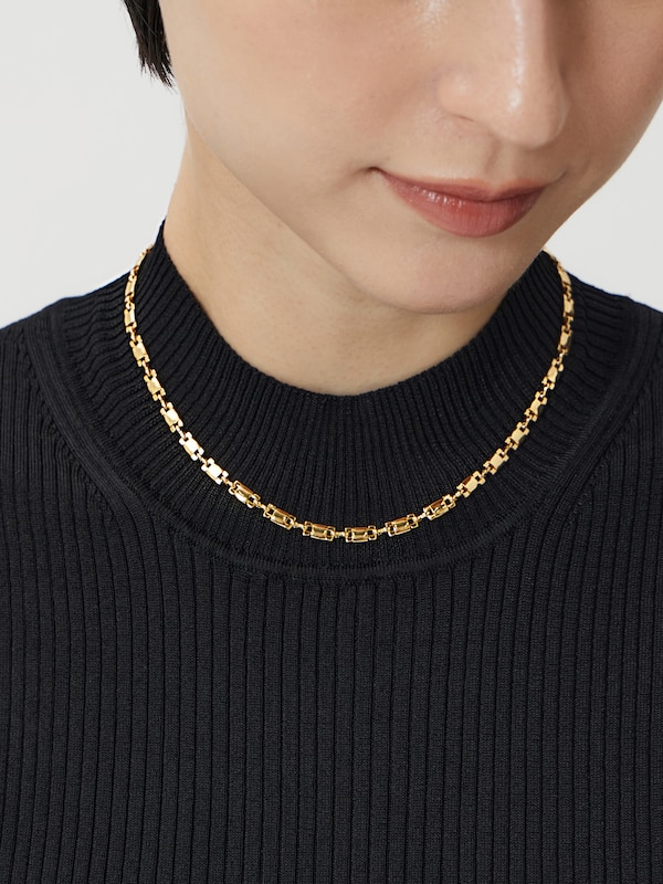 スクエアモチーフチェーンネックレス