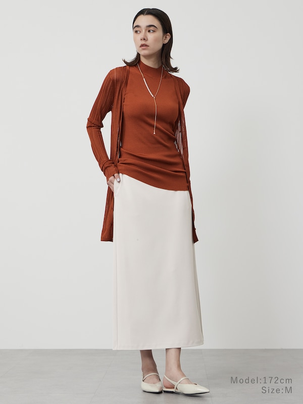 ハイネックリブセーター