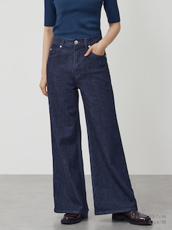 ワイドフレアジーンズ