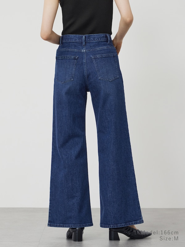 ワイドフレアジーンズ