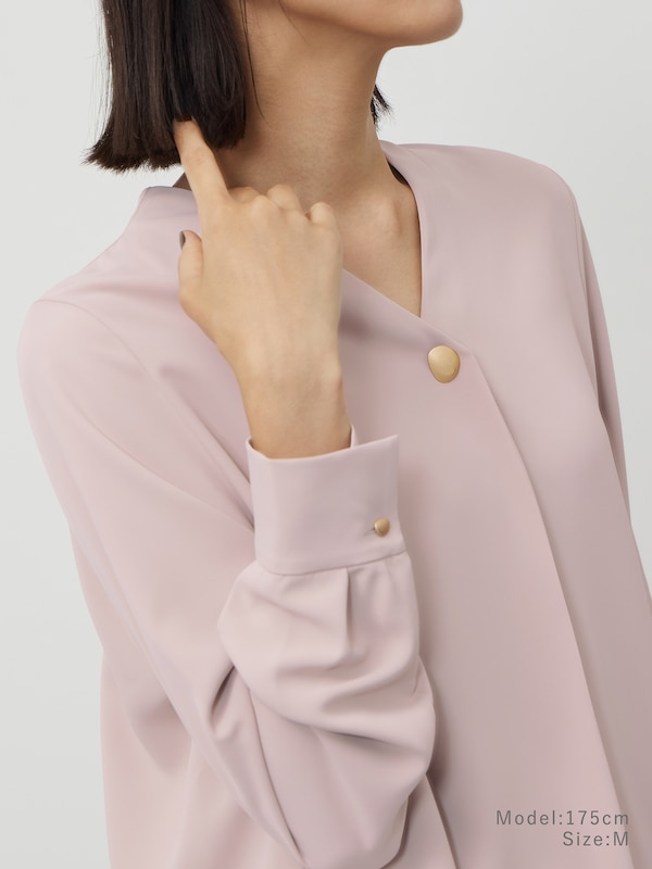 UVカットVネックオーバルパーツブラウス