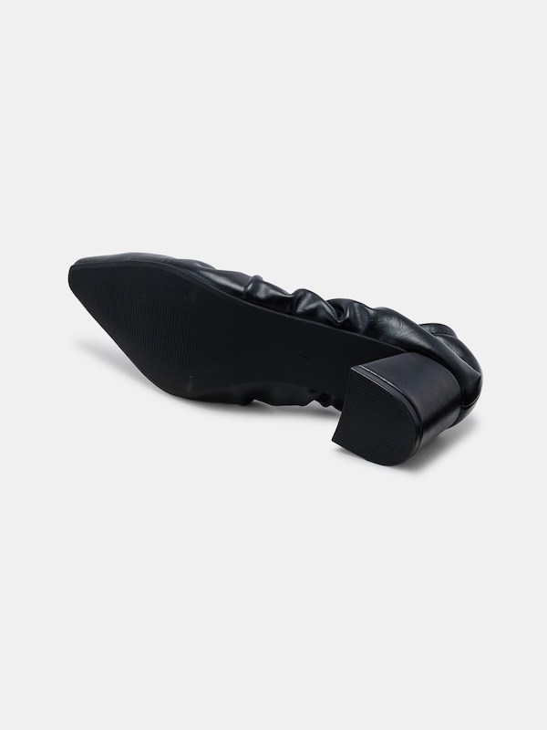 ギャザーヒールパンプス