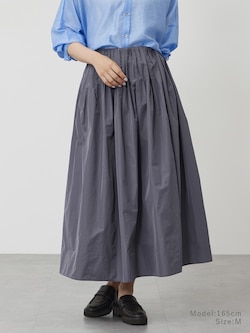タフタピンタックボリュームスカート