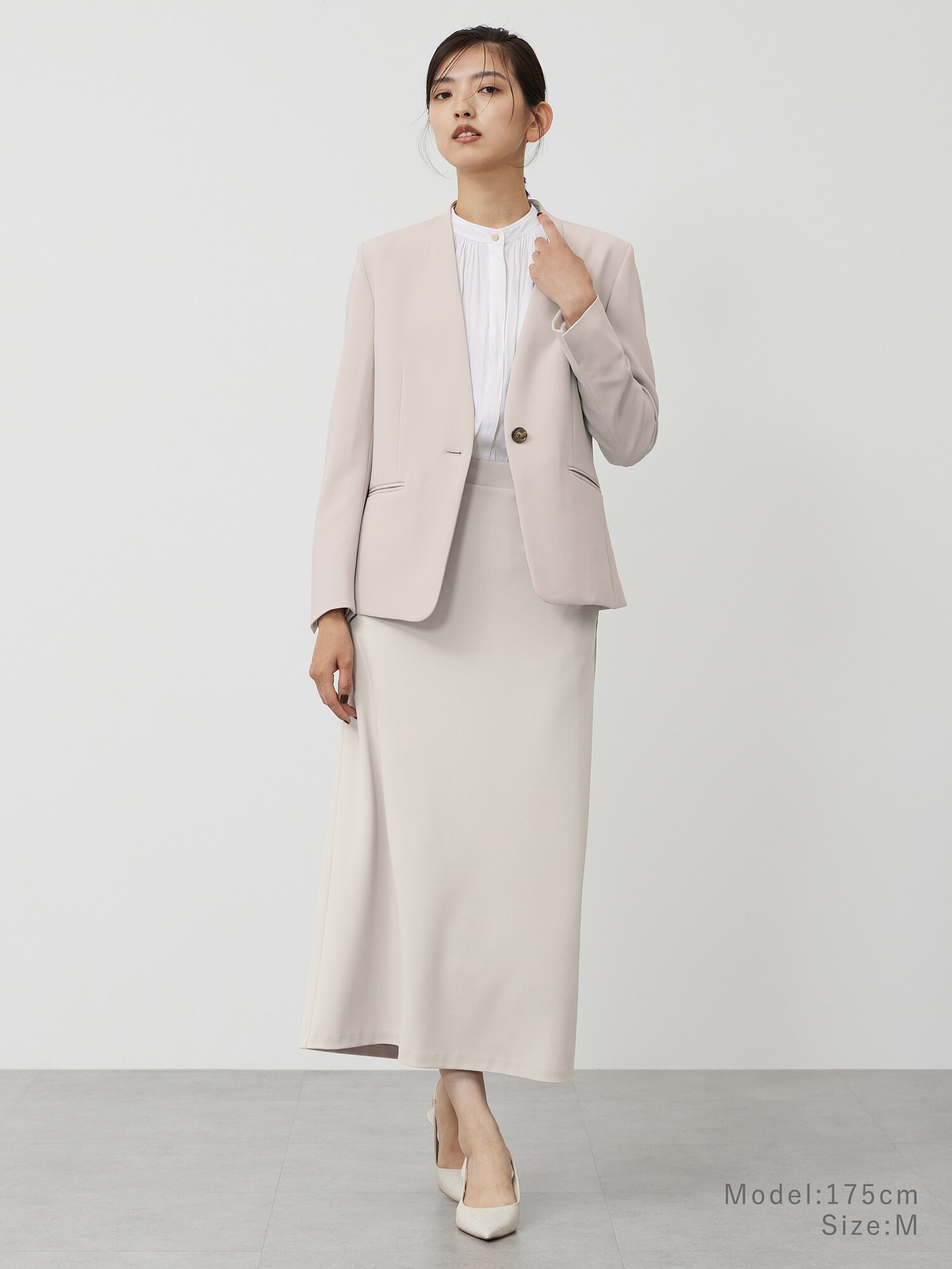 値下げ★ 新品 PLST ヴィンテージサテン メタルボタンブラウス ベージュ PLST(プラステ)公式 | ヴィンテージサテンメタルボタンブラウス