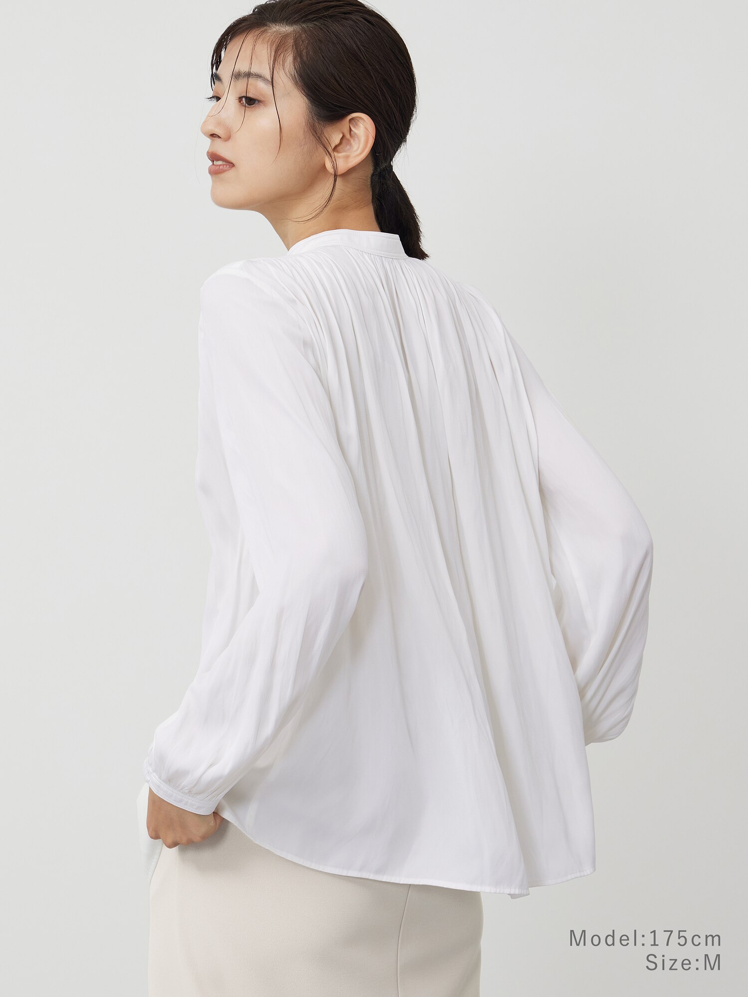 値下げ★ 新品 PLST ヴィンテージサテン メタルボタンブラウス ベージュ PLST(プラステ)公式 | ヴィンテージサテンメタルボタンブラウス