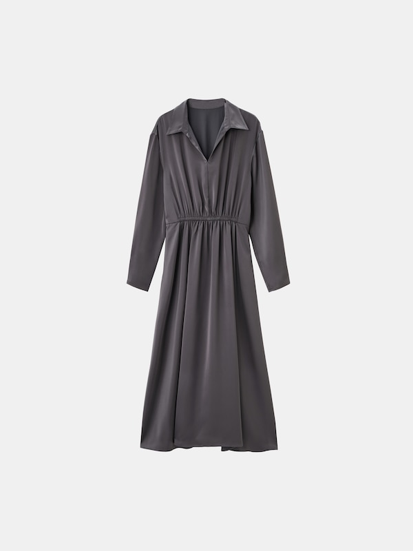 ピーチサテンギャザーワンピース