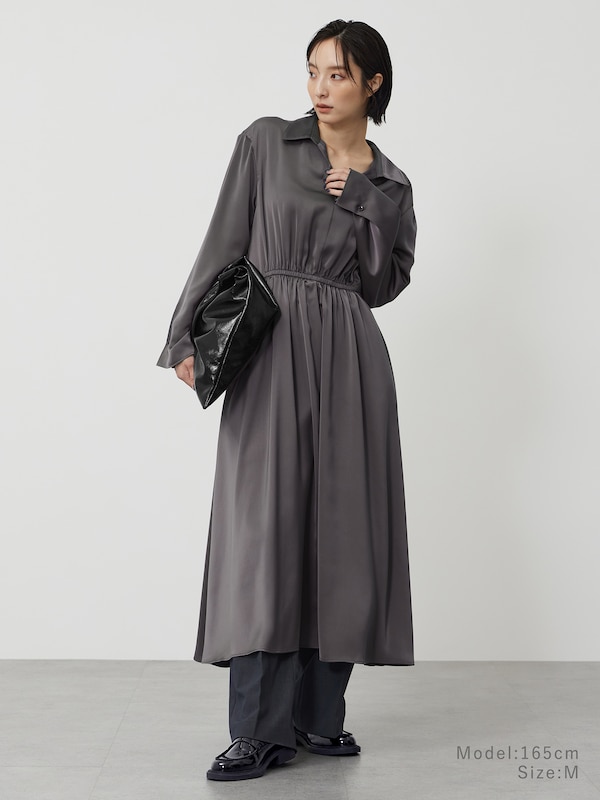 ピーチサテンギャザーワンピース