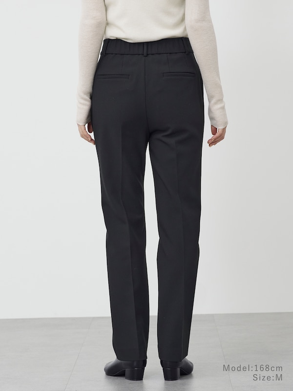 スリムストレートパンツ（シェイプリザーブ）