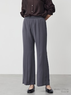 バックサテンイージーフレアパンツ