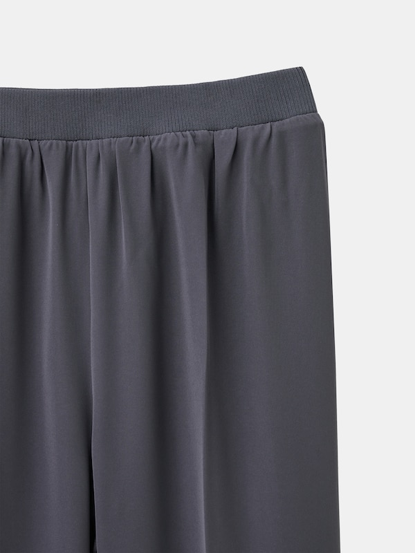 バックサテンイージーフレアパンツ