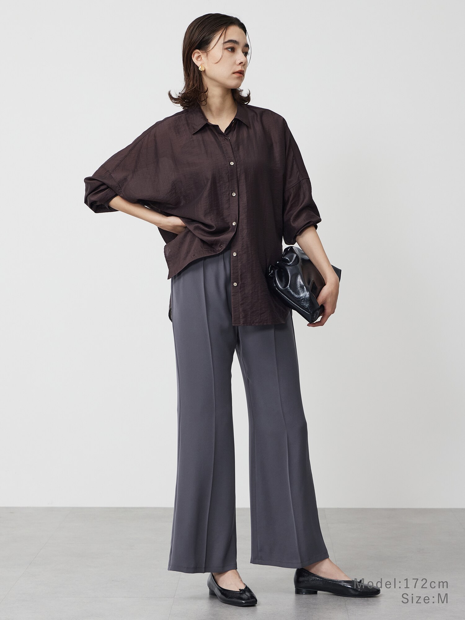 PLST(プラステ)公式 | バックサテンイージーフレアパンツ