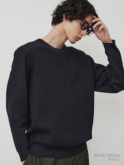 ライトウェイトクルーネックセーター