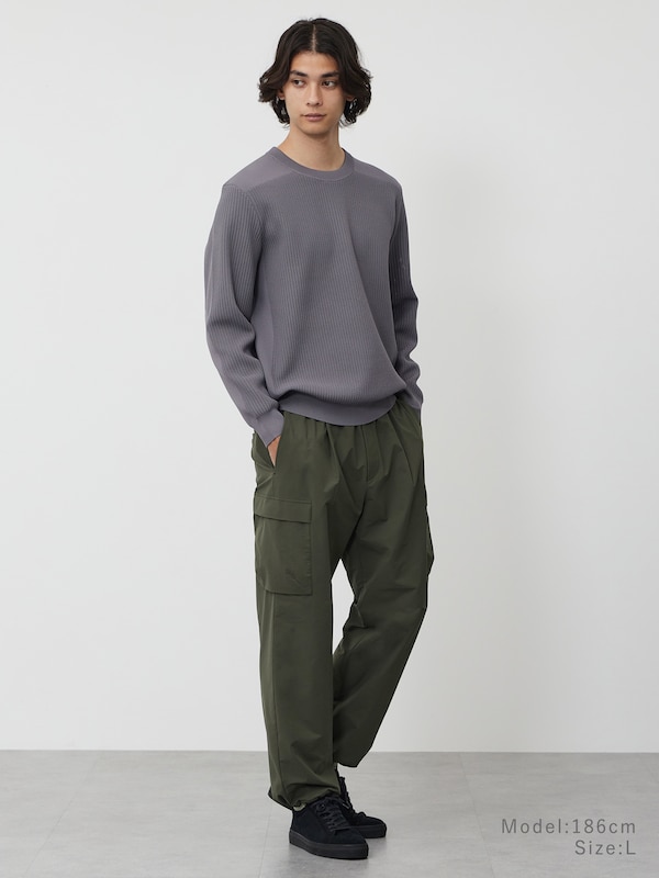 ライトウェイトクルーネックセーター