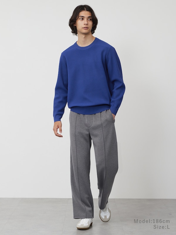 ライトウェイトクルーネックセーター