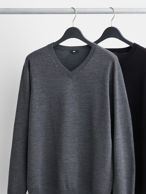 メリノウールブレンドVネックセーター