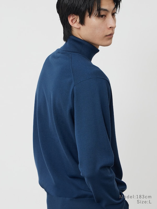 メリノウールブレンドタートルネックセーター