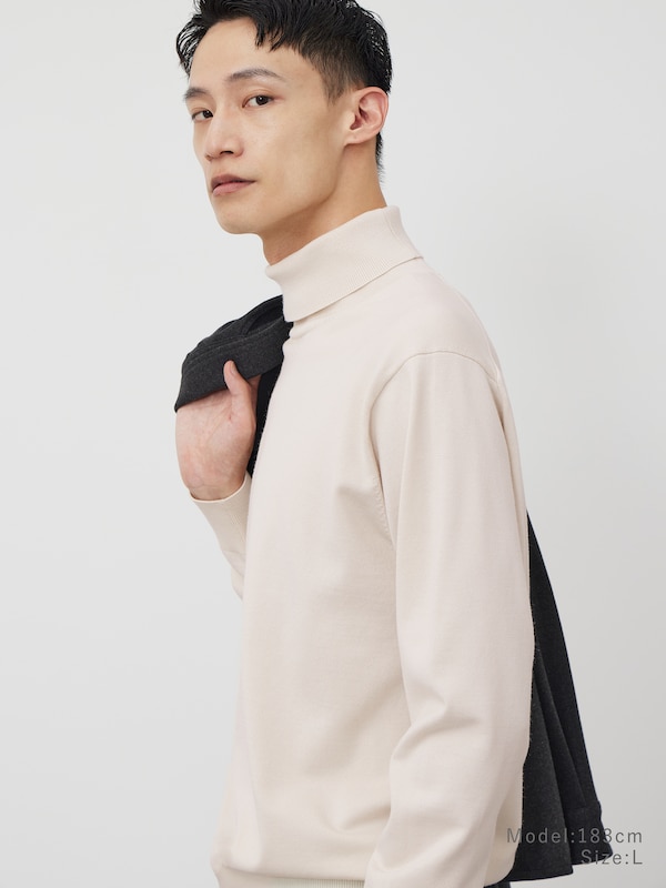 メリノウールブレンドタートルネックセーター