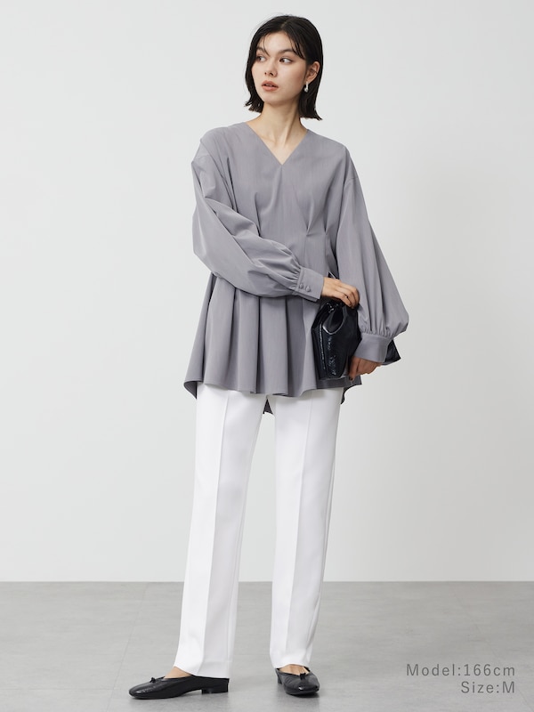 Vネックペプラムブラウス