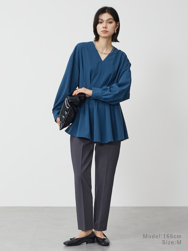 Vネックペプラムブラウス