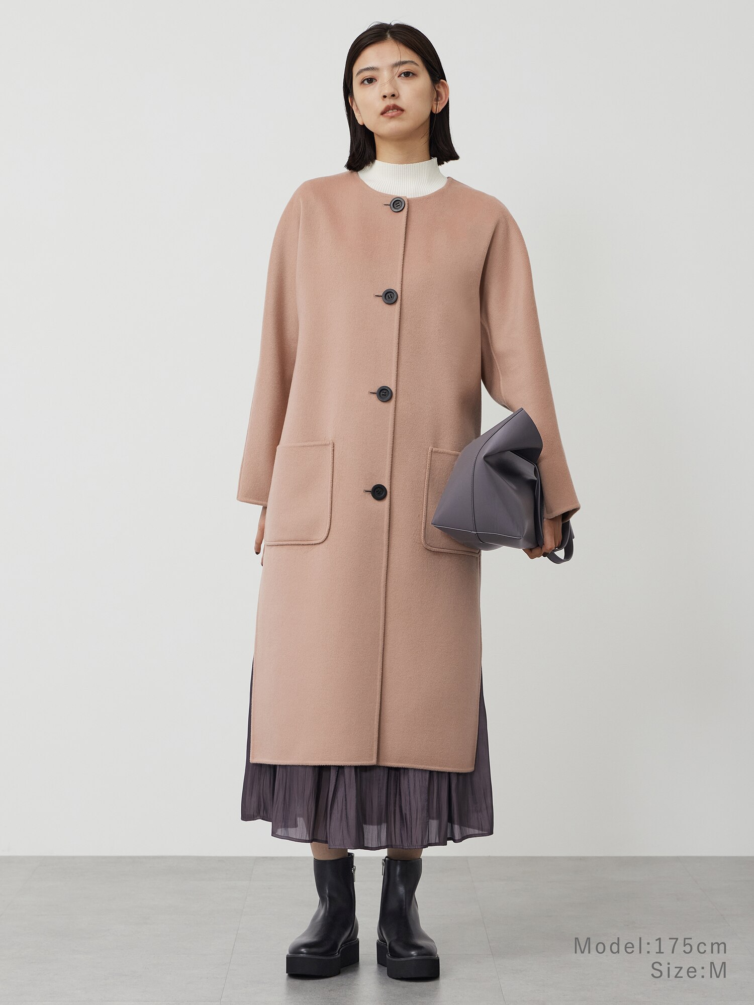Kanae - ウールブレンドリバーカラーレスロングコートを使った着こなし
