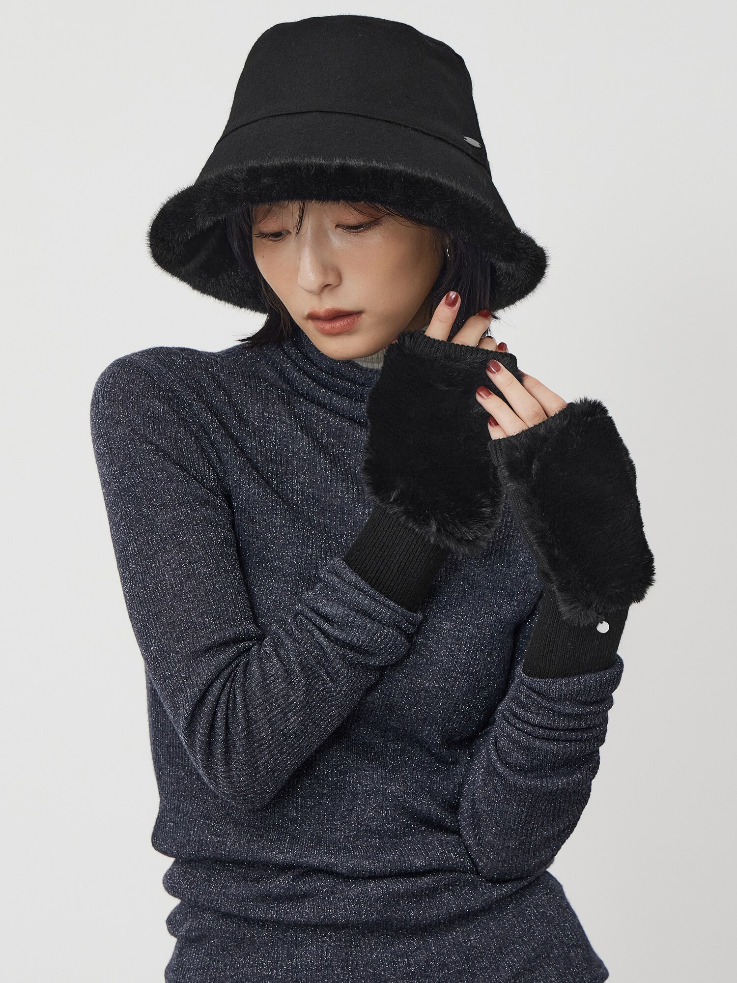 PLST(プラステ)公式 | フェイクファーリバーシブルハット