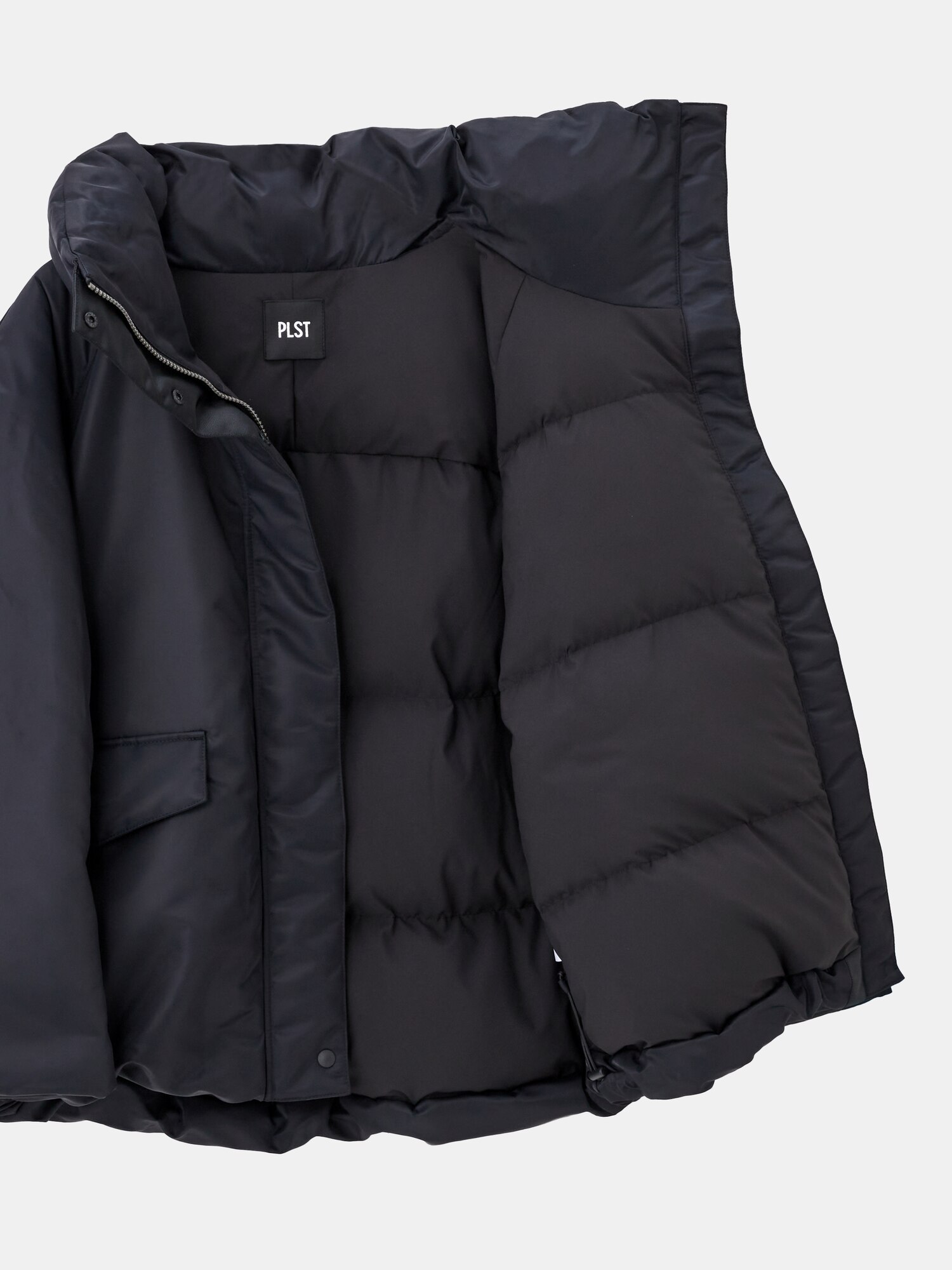 PLST(プラステ)公式 | スタンドカラーパデッドブルゾン